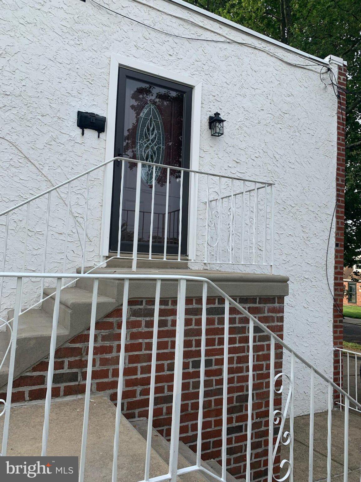 709 CHANDLER STREET
