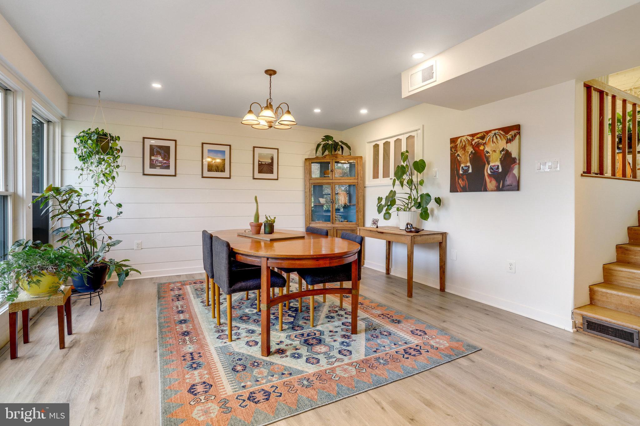 VALLEY BROOK - Residential
