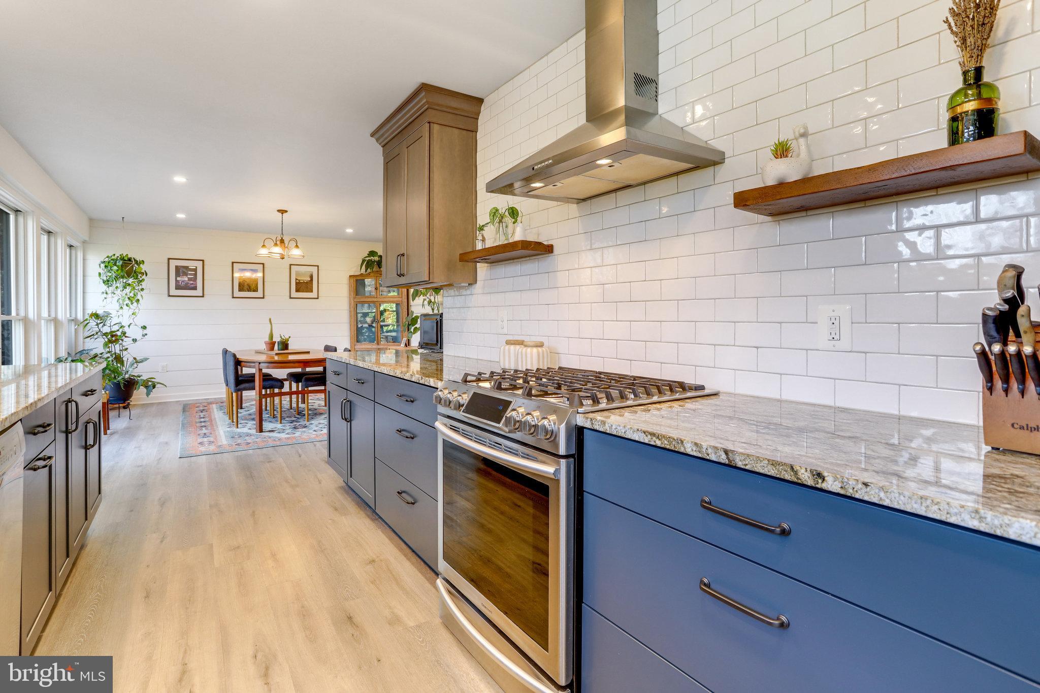 VALLEY BROOK - Residential