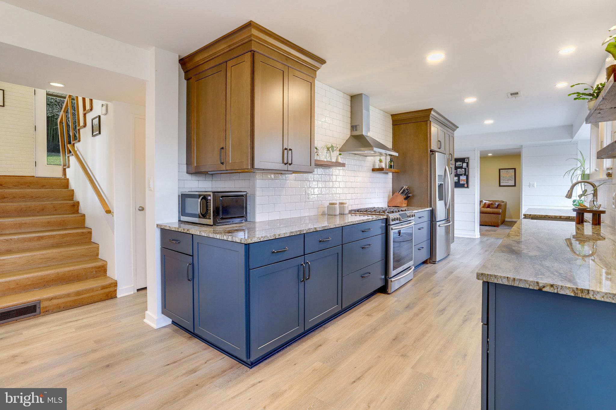 VALLEY BROOK - Residential
