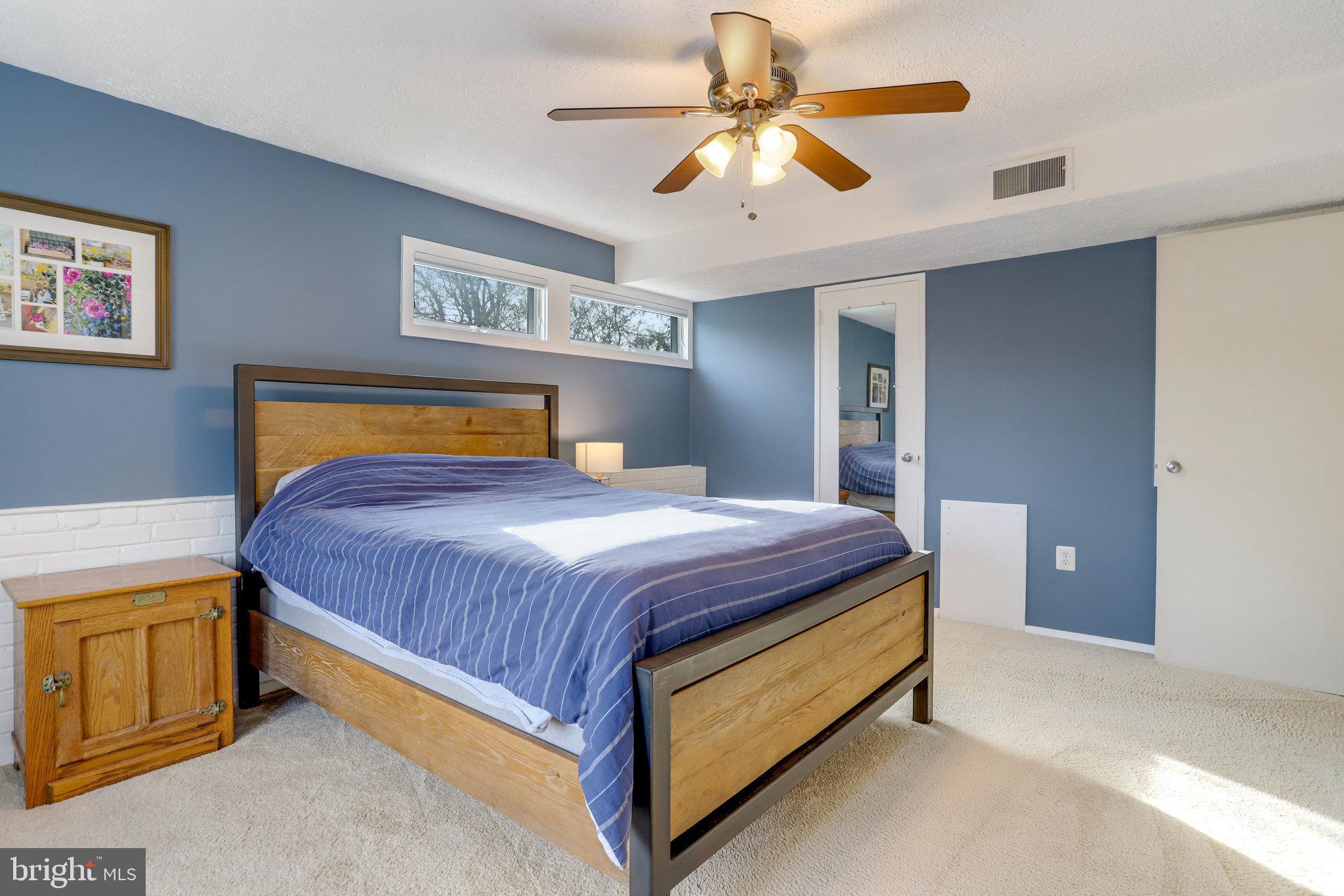 VALLEY BROOK - Residential