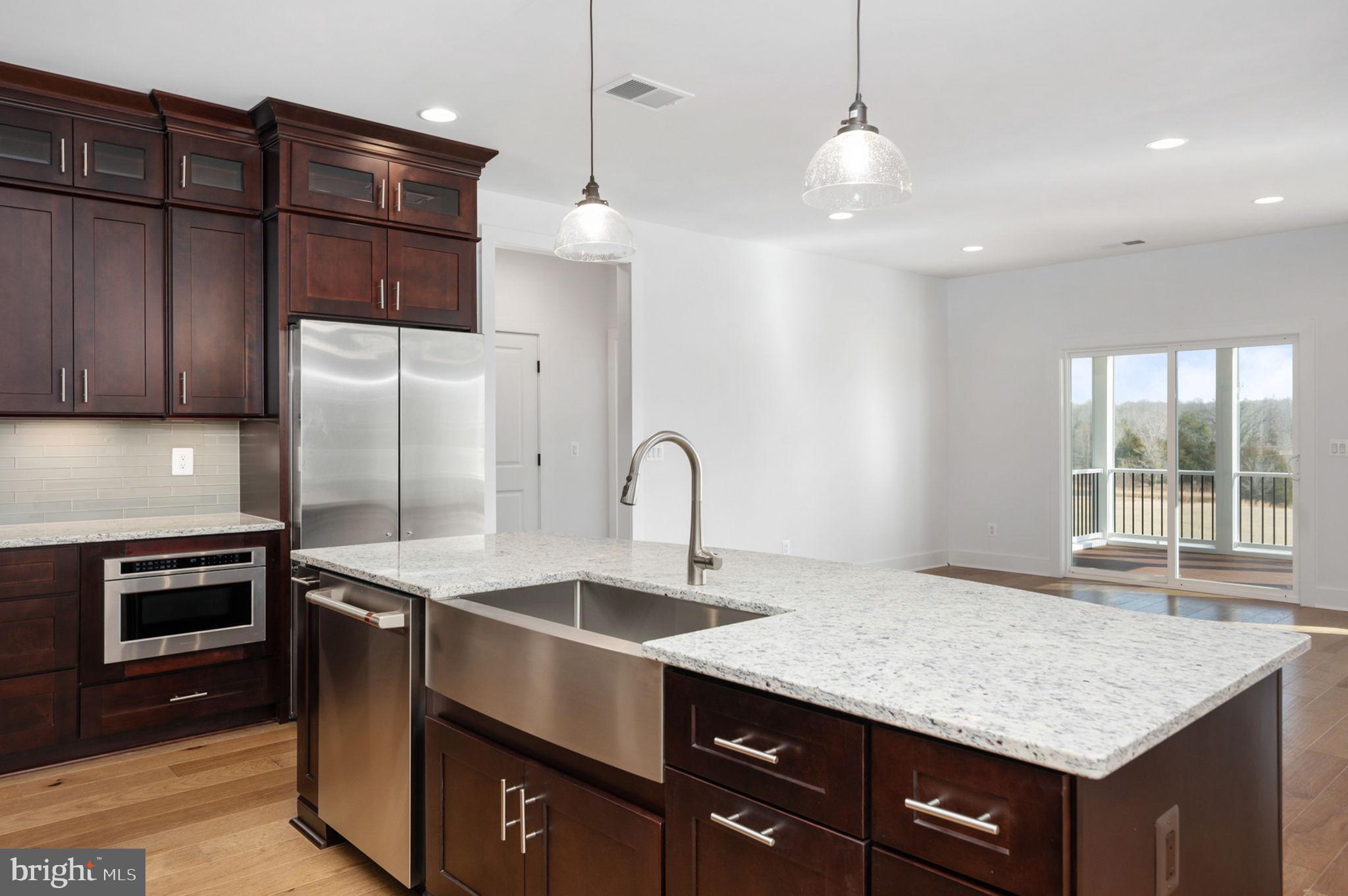 HUNTING RUN ESTATES - Residential