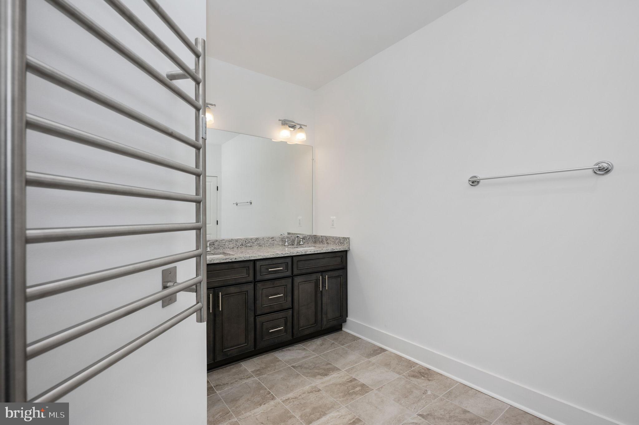 HUNTING RUN ESTATES - Residential