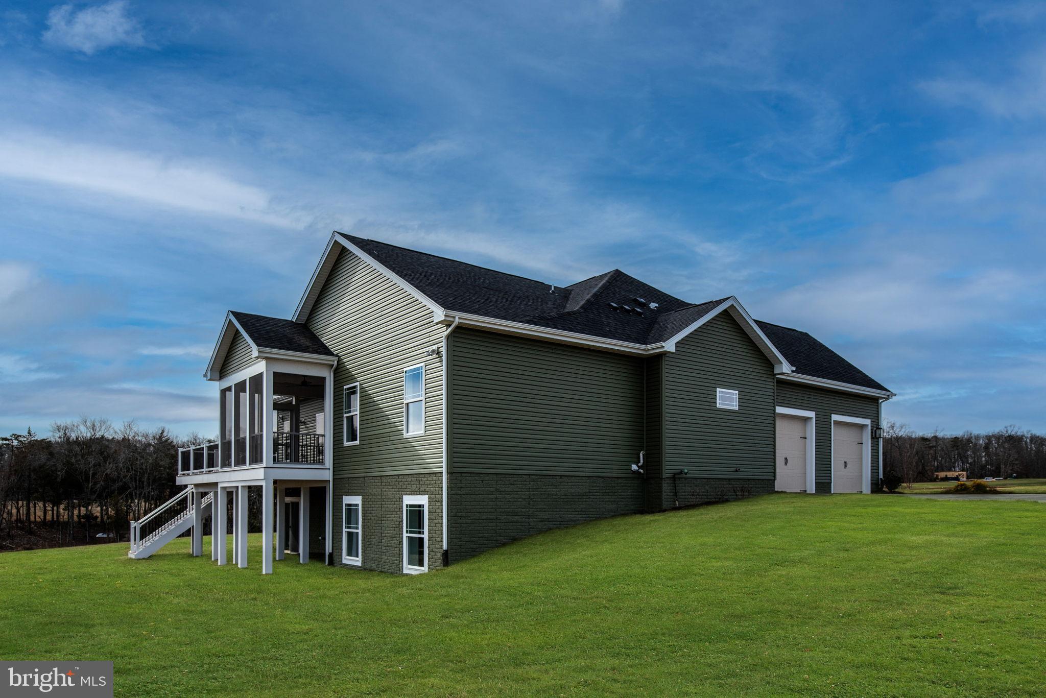 HUNTING RUN ESTATES - Residential