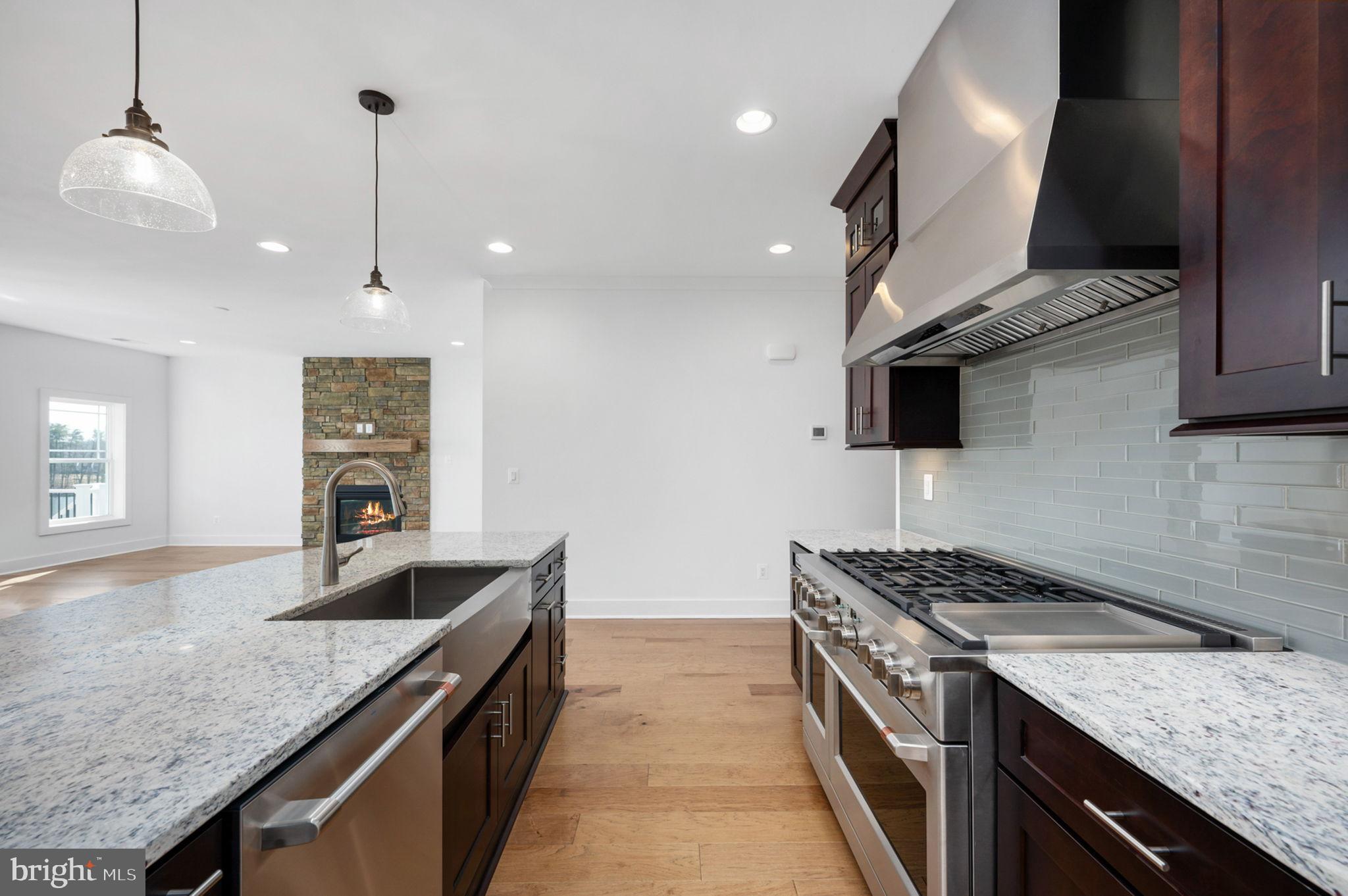 HUNTING RUN ESTATES - Residential