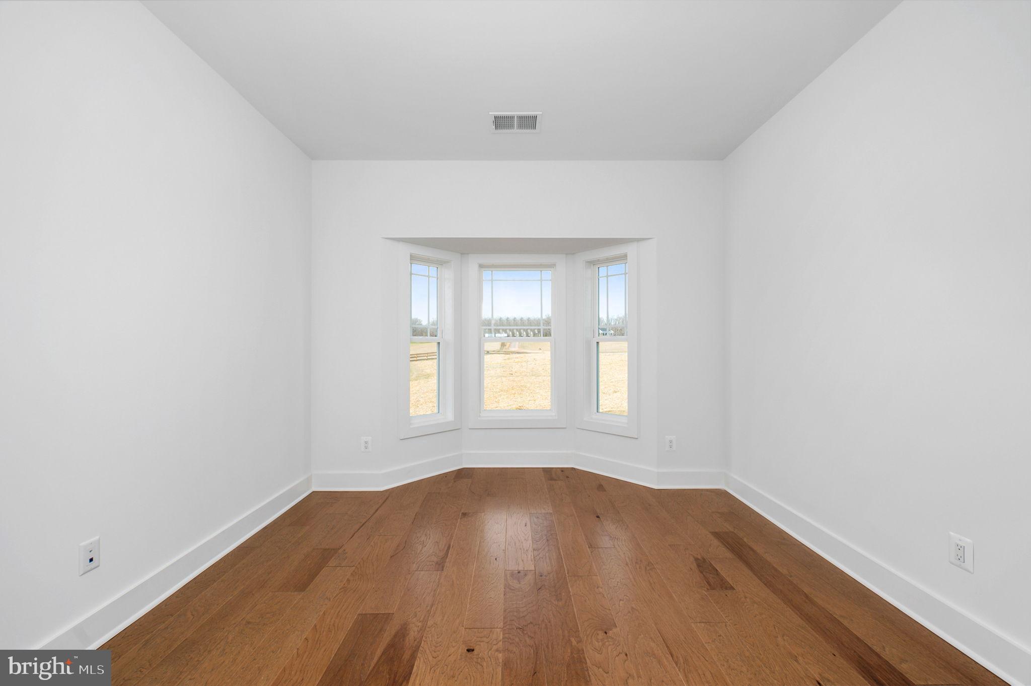 HUNTING RUN ESTATES - Residential