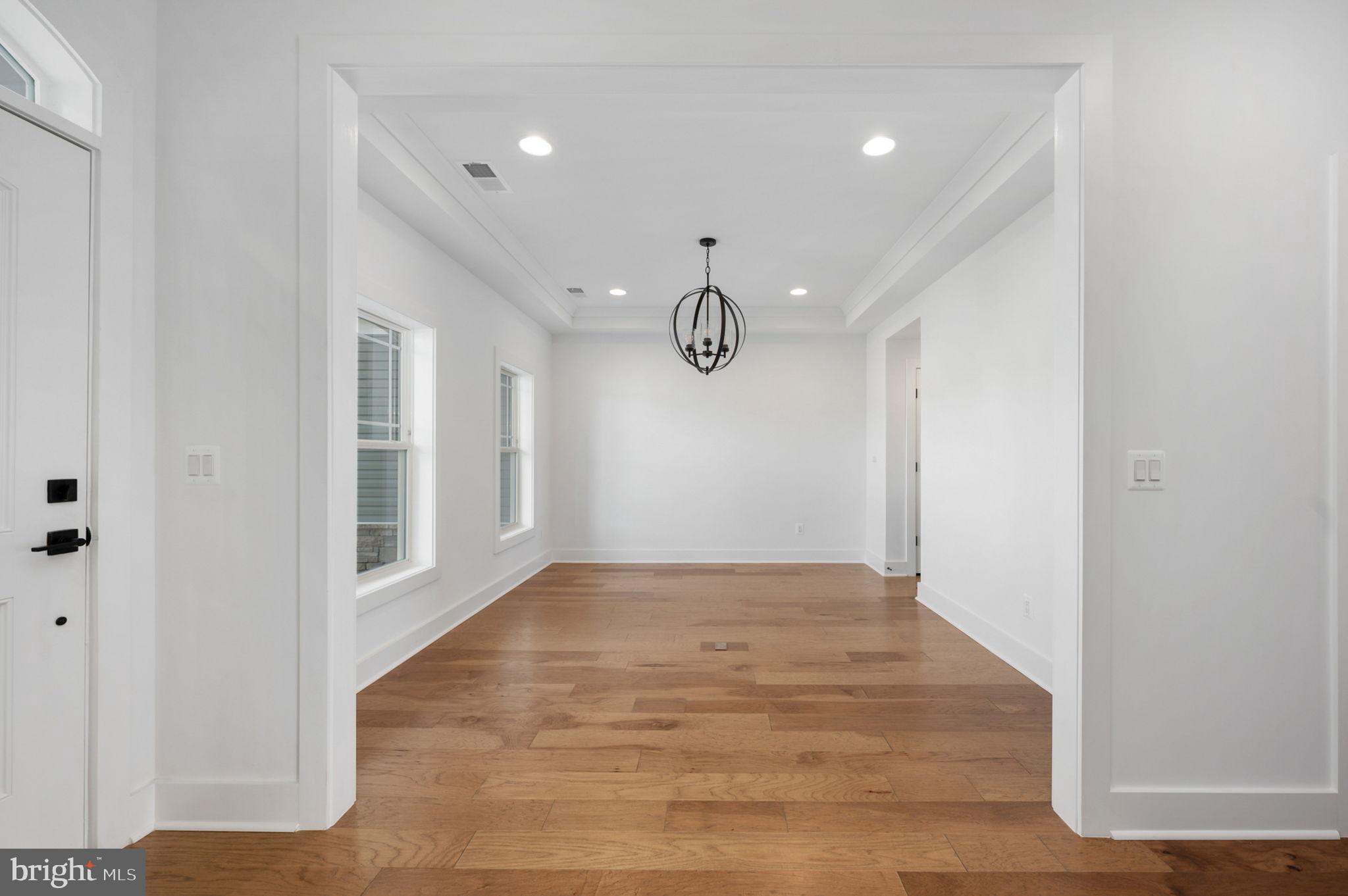 HUNTING RUN ESTATES - Residential