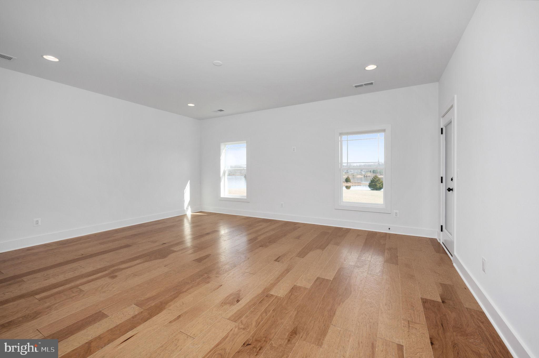 HUNTING RUN ESTATES - Residential