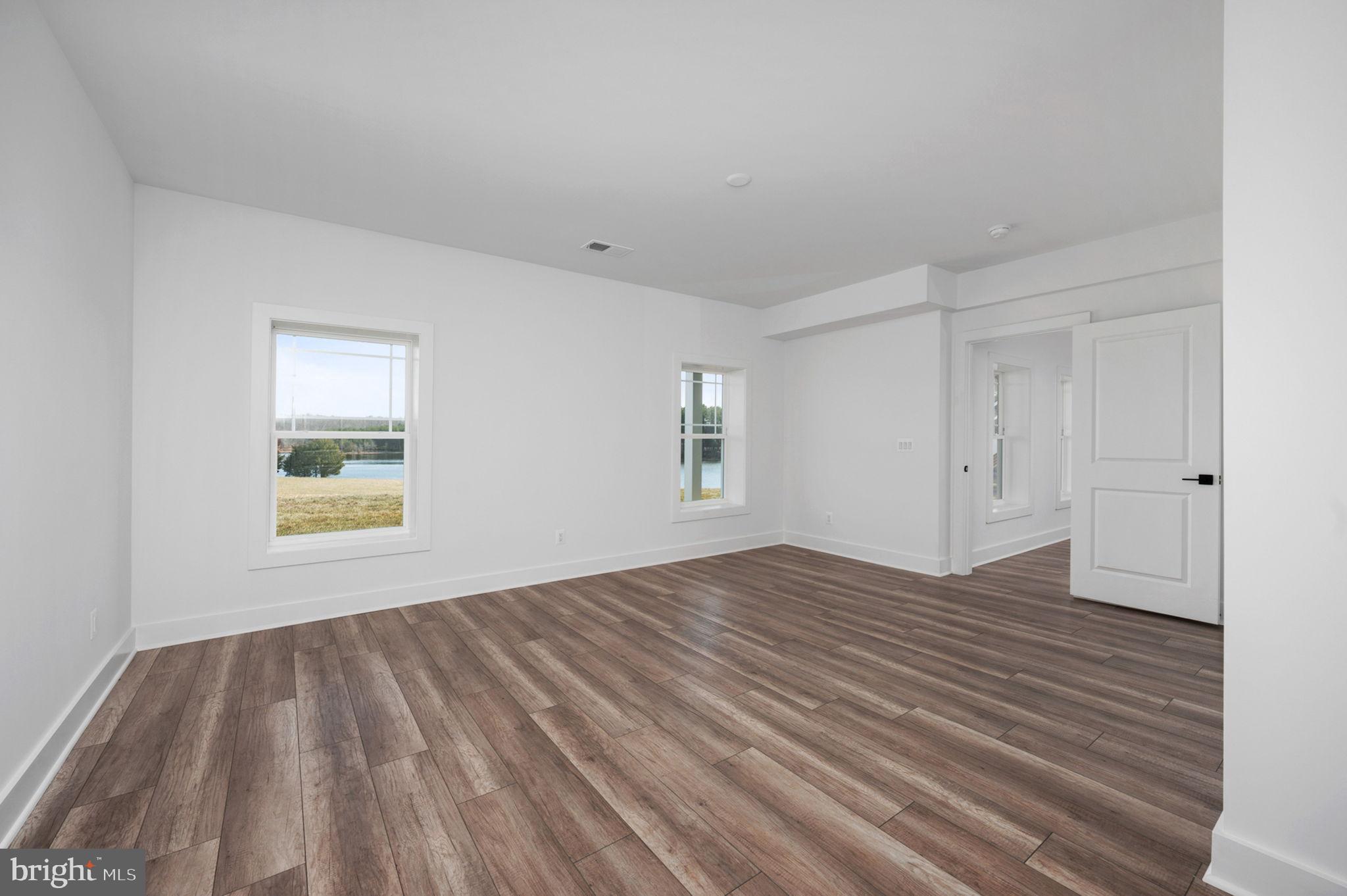 HUNTING RUN ESTATES - Residential