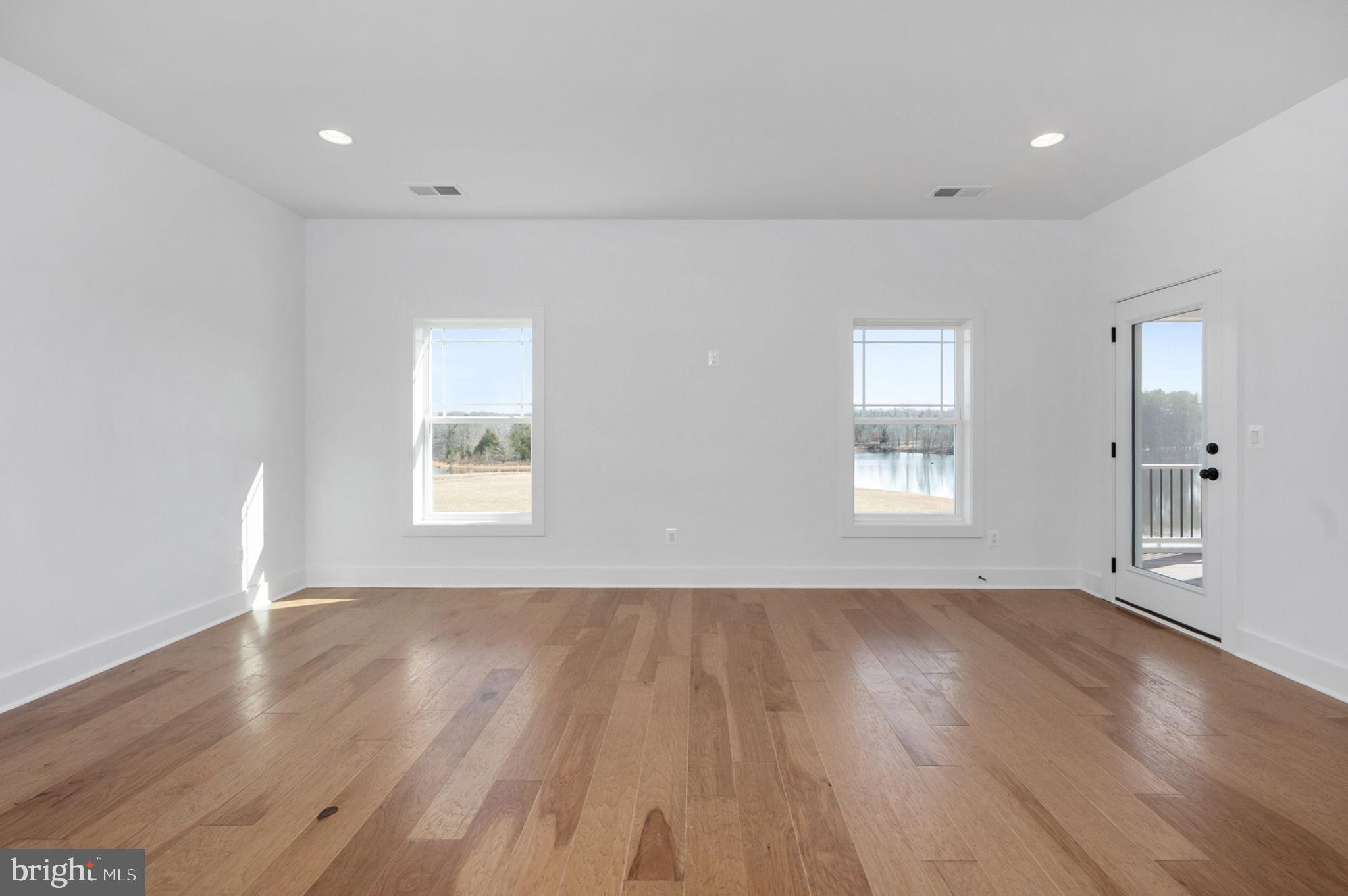 HUNTING RUN ESTATES - Residential