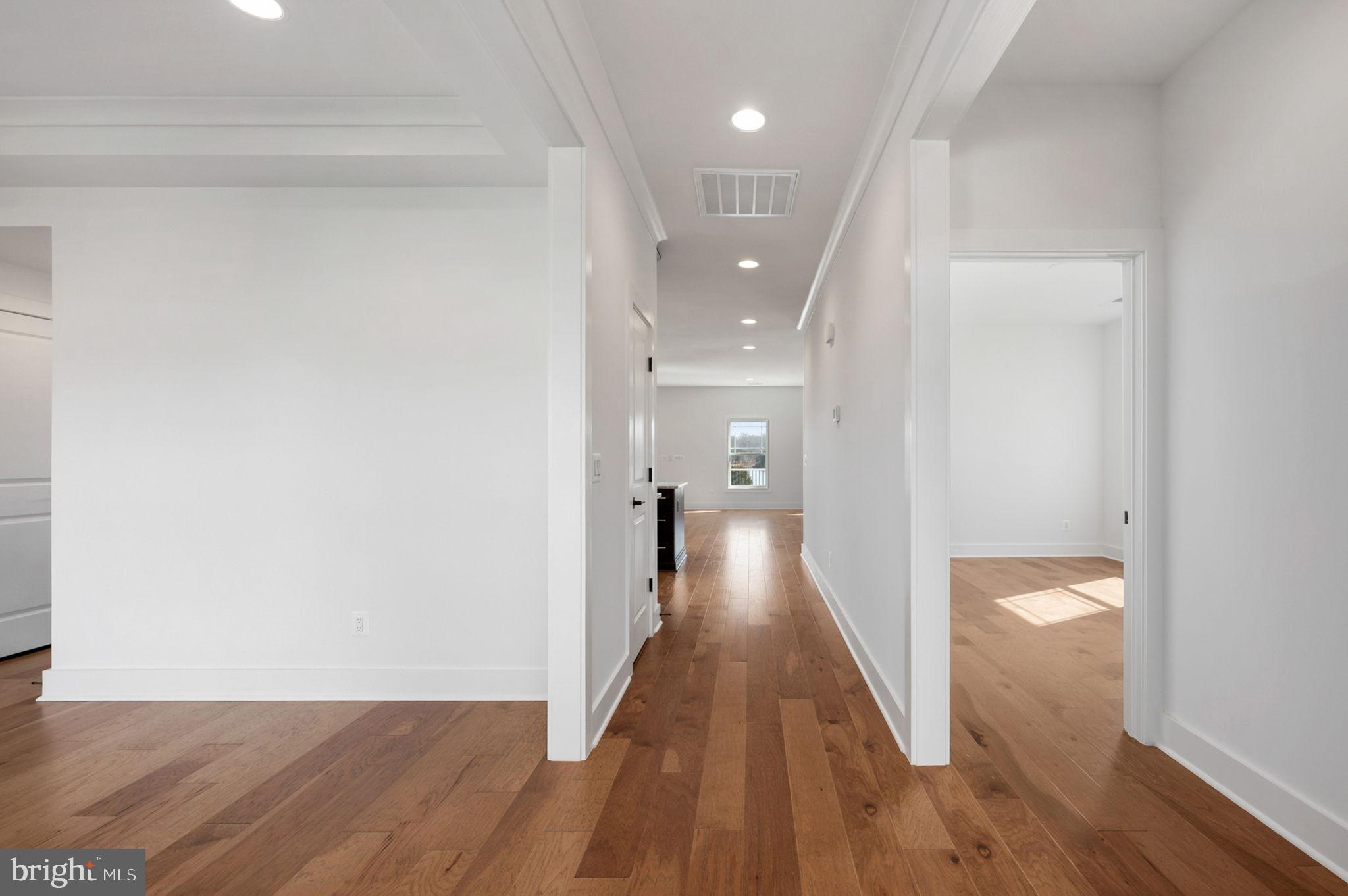 HUNTING RUN ESTATES - Residential