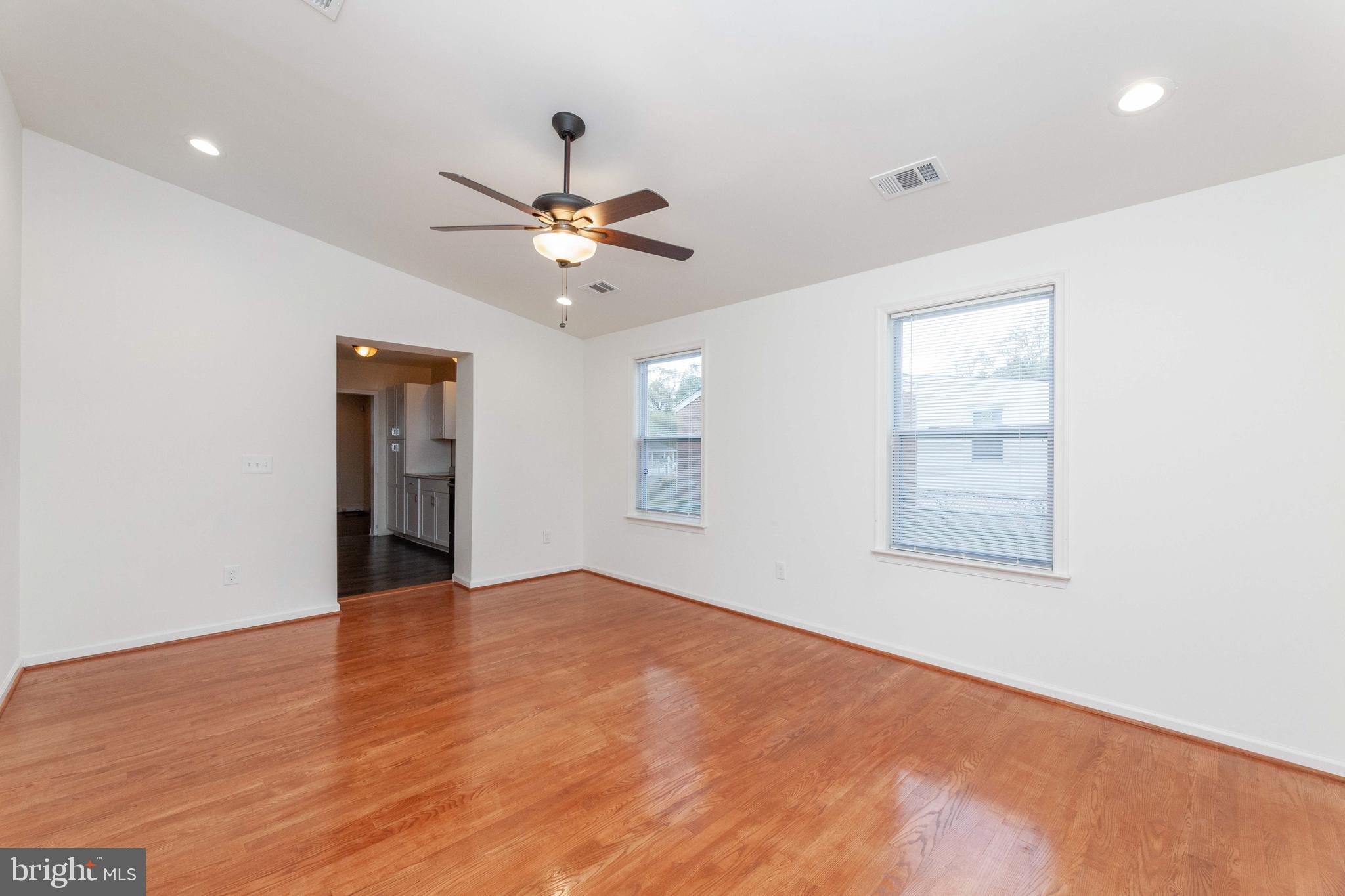 SPRINGDALE - Residential