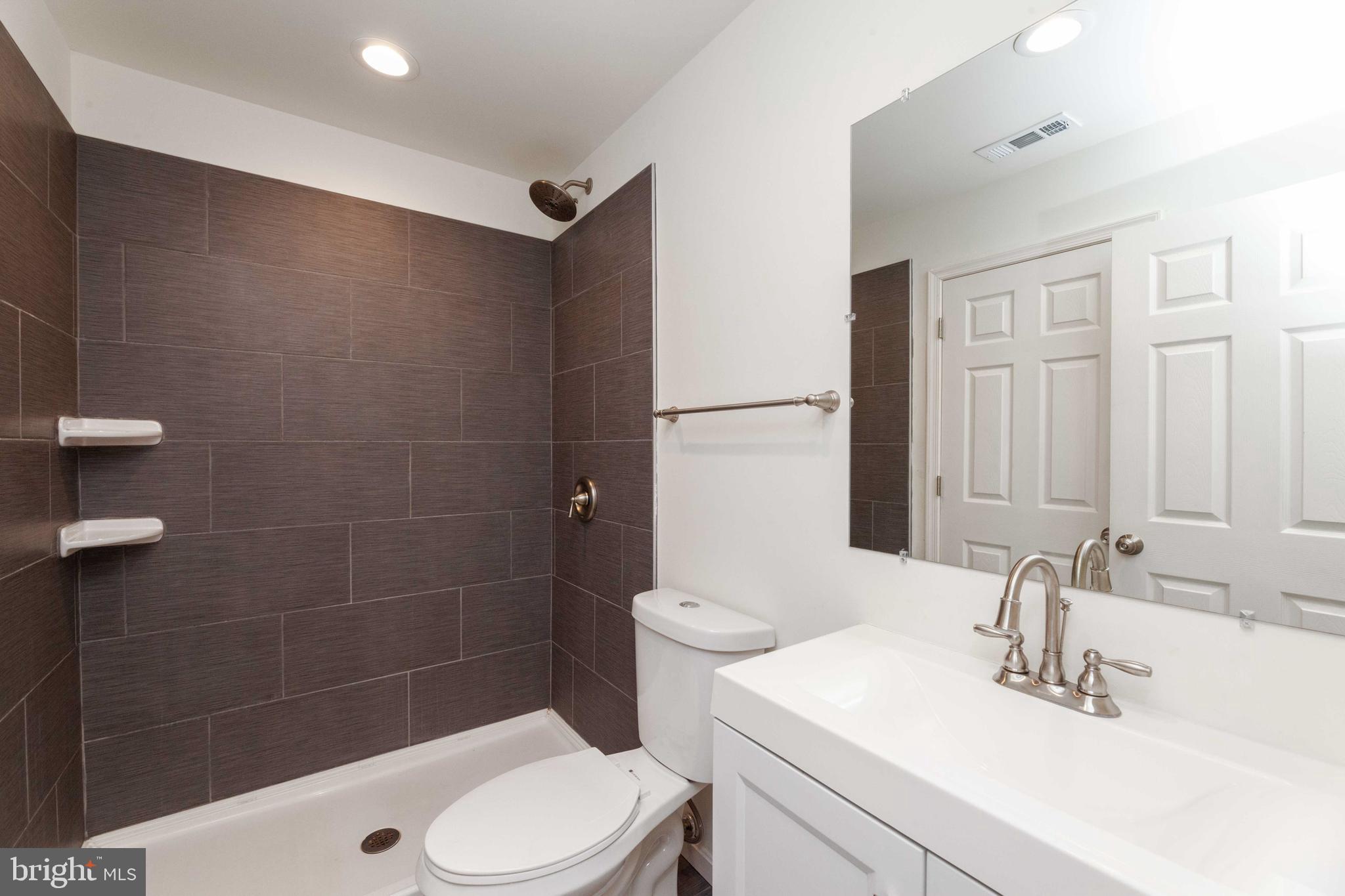 SPRINGDALE - Residential