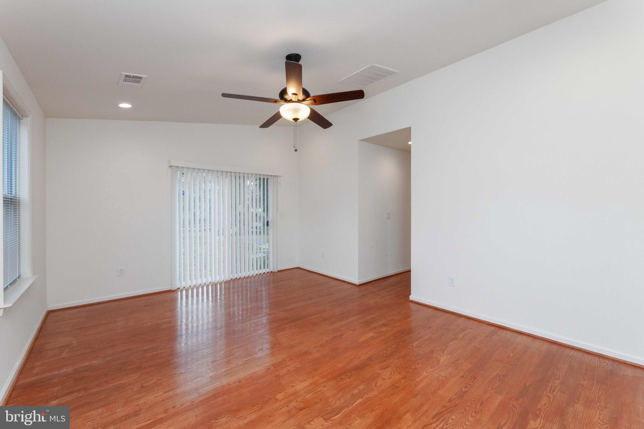 SPRINGDALE - Residential