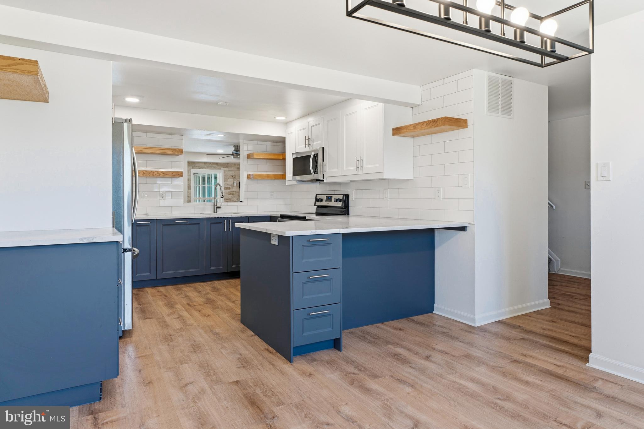 WARREN PURCHASE - Residential