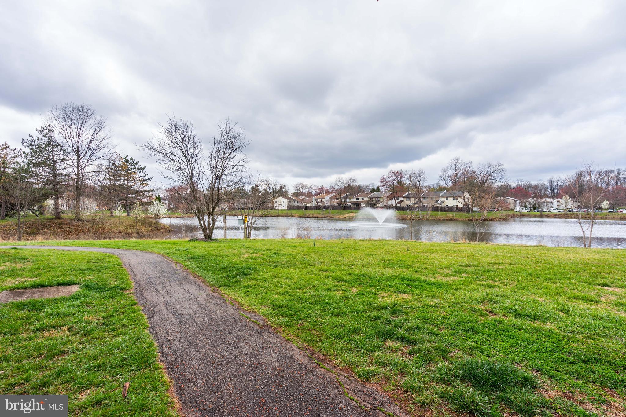 SUGARLAND RUN - Residential