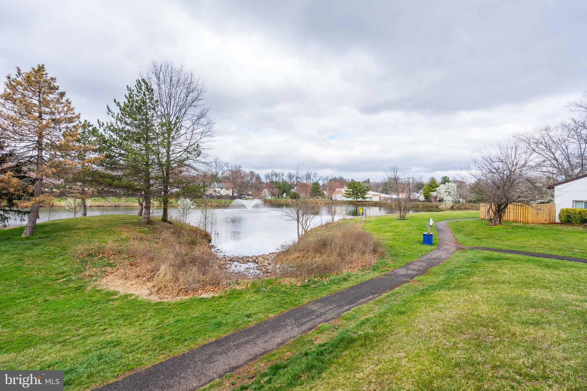 SUGARLAND RUN - Residential