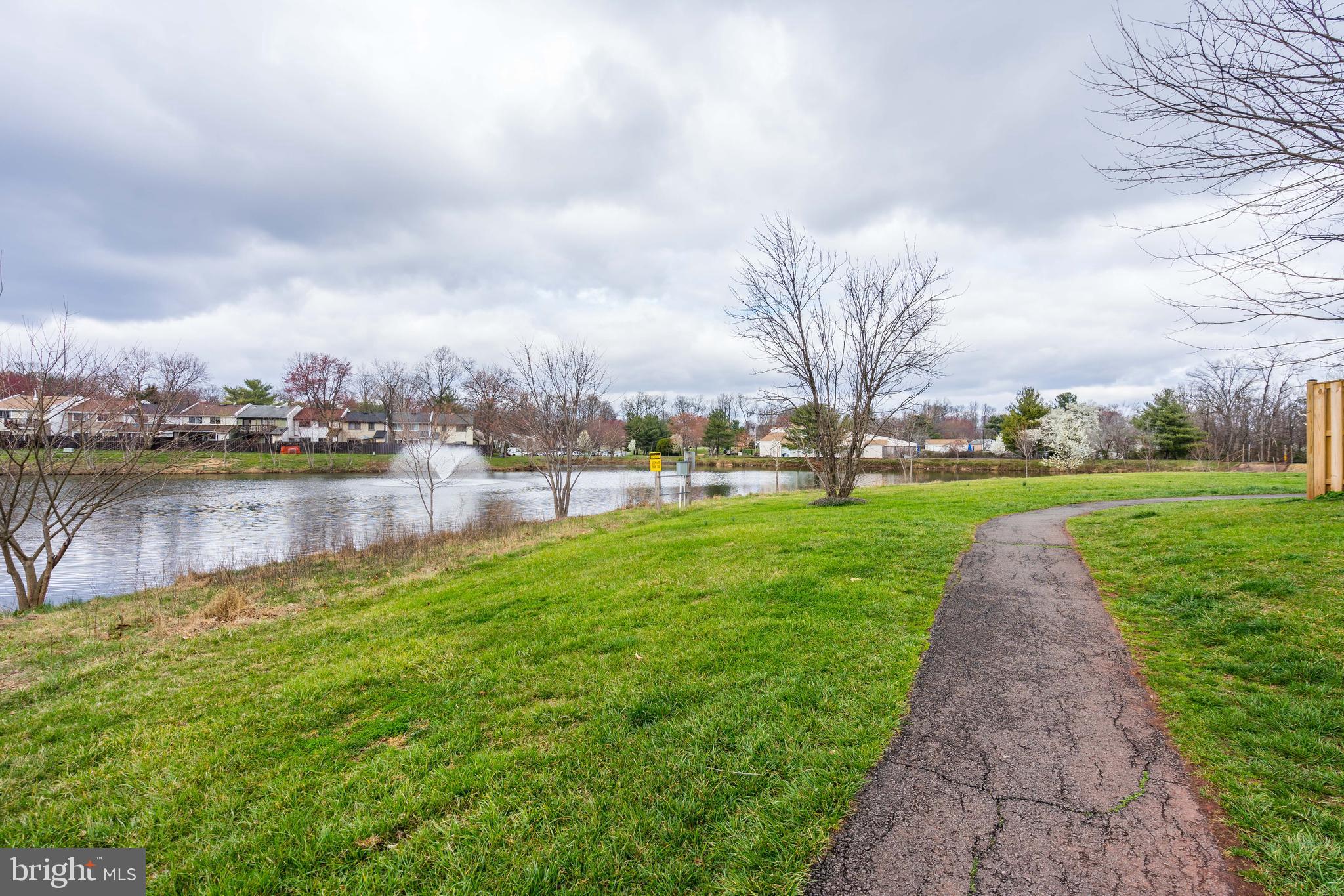 SUGARLAND RUN - Residential