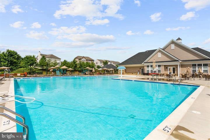 VILLAGES OF DORCHESTER - Residential