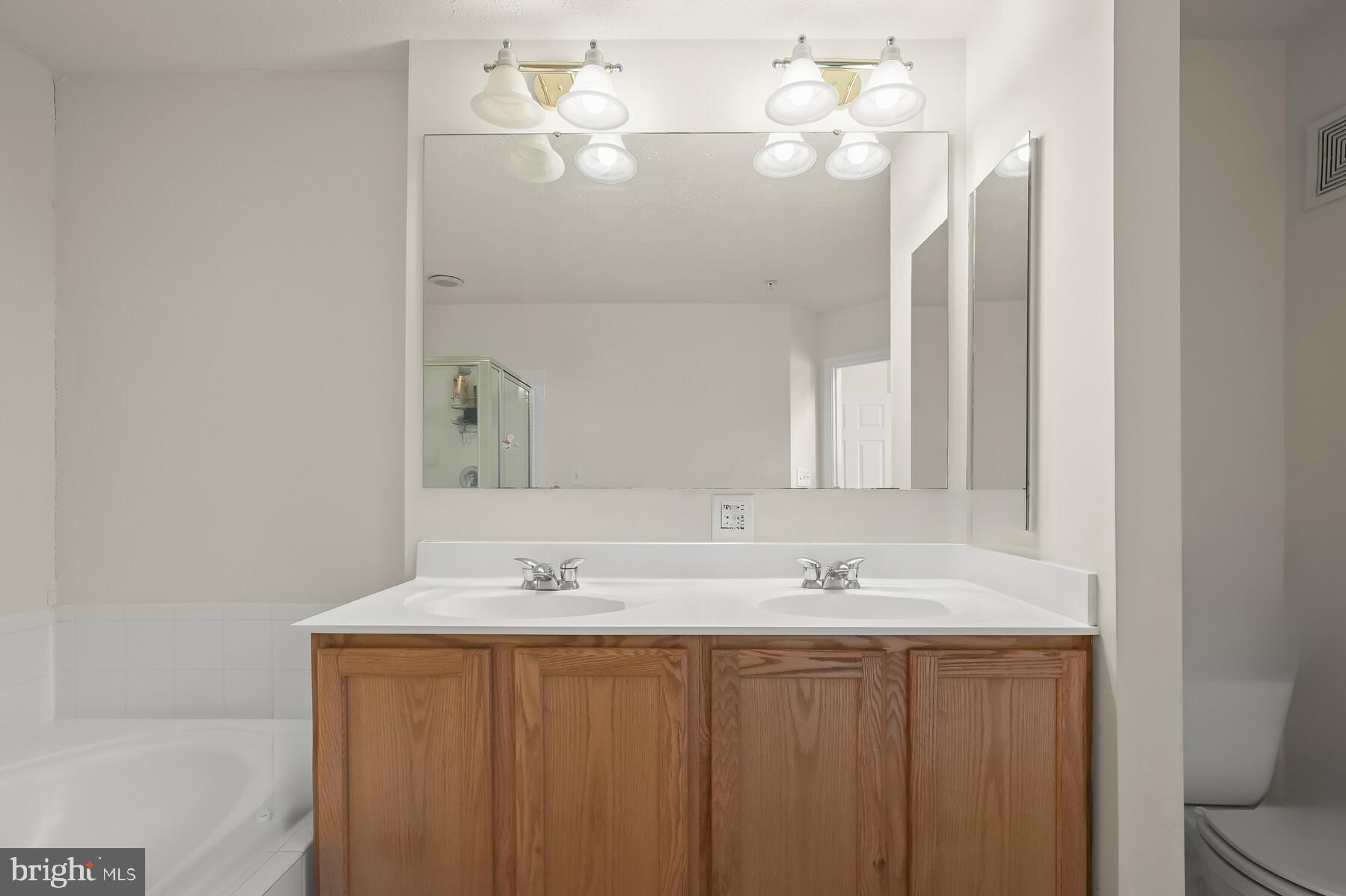 VILLAGES OF DORCHESTER - Residential