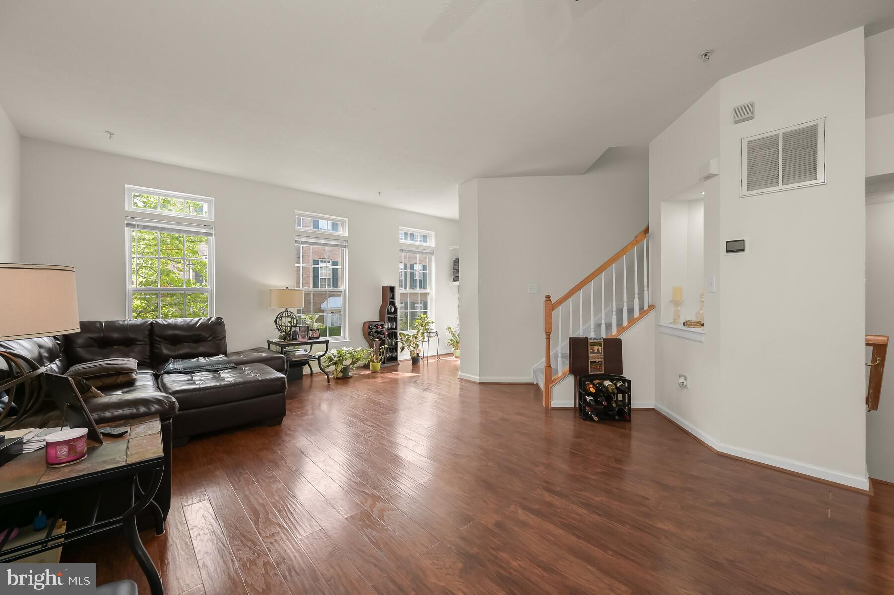 VILLAGES OF DORCHESTER - Residential