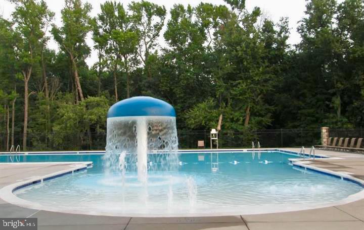 VILLAGES OF DORCHESTER - Residential