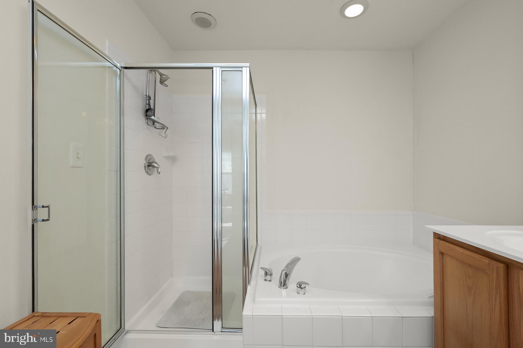 VILLAGES OF DORCHESTER - Residential