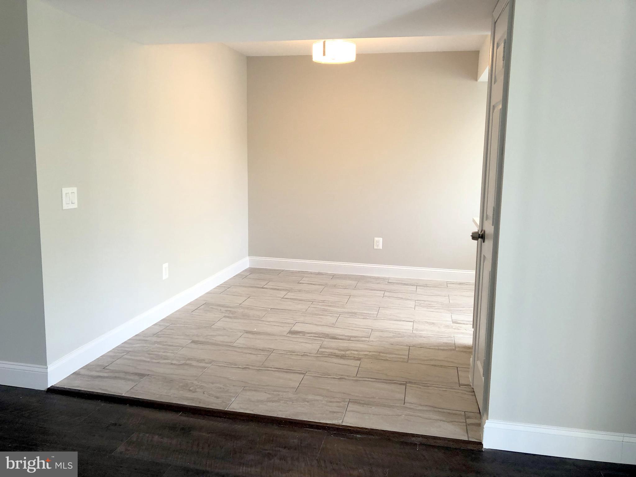 FOX CHAPEL AT TUDOR KNOLLS - Residential Lease