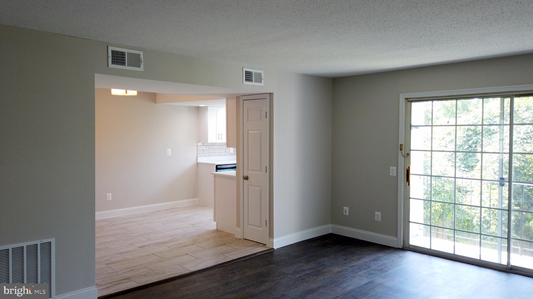 FOX CHAPEL AT TUDOR KNOLLS - Residential Lease