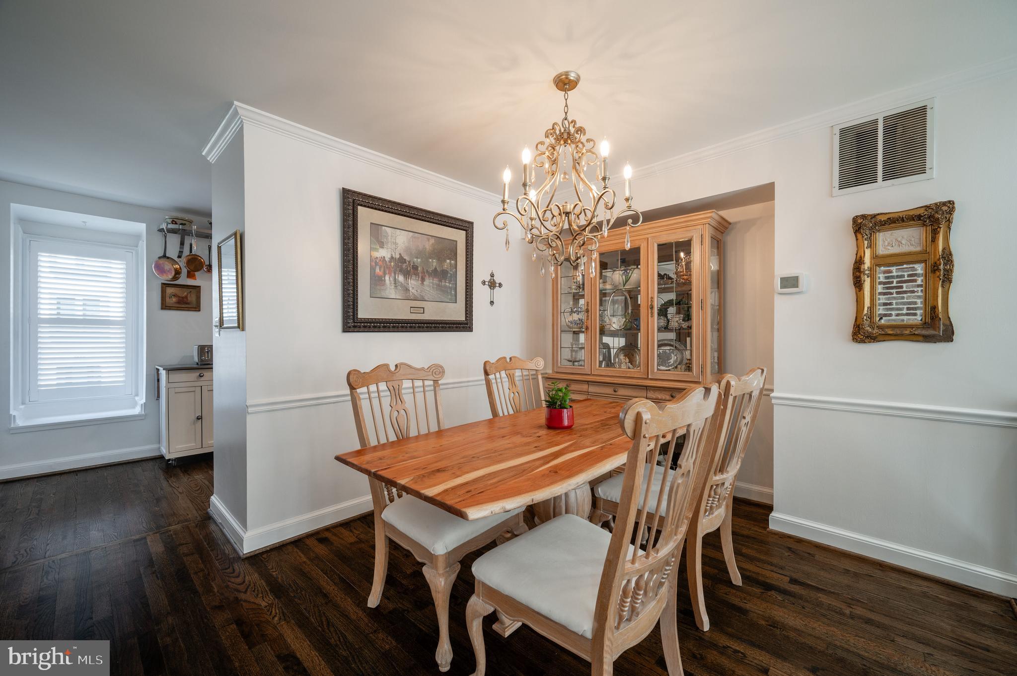 OLD TOWN ALEXANDRIA - Residential