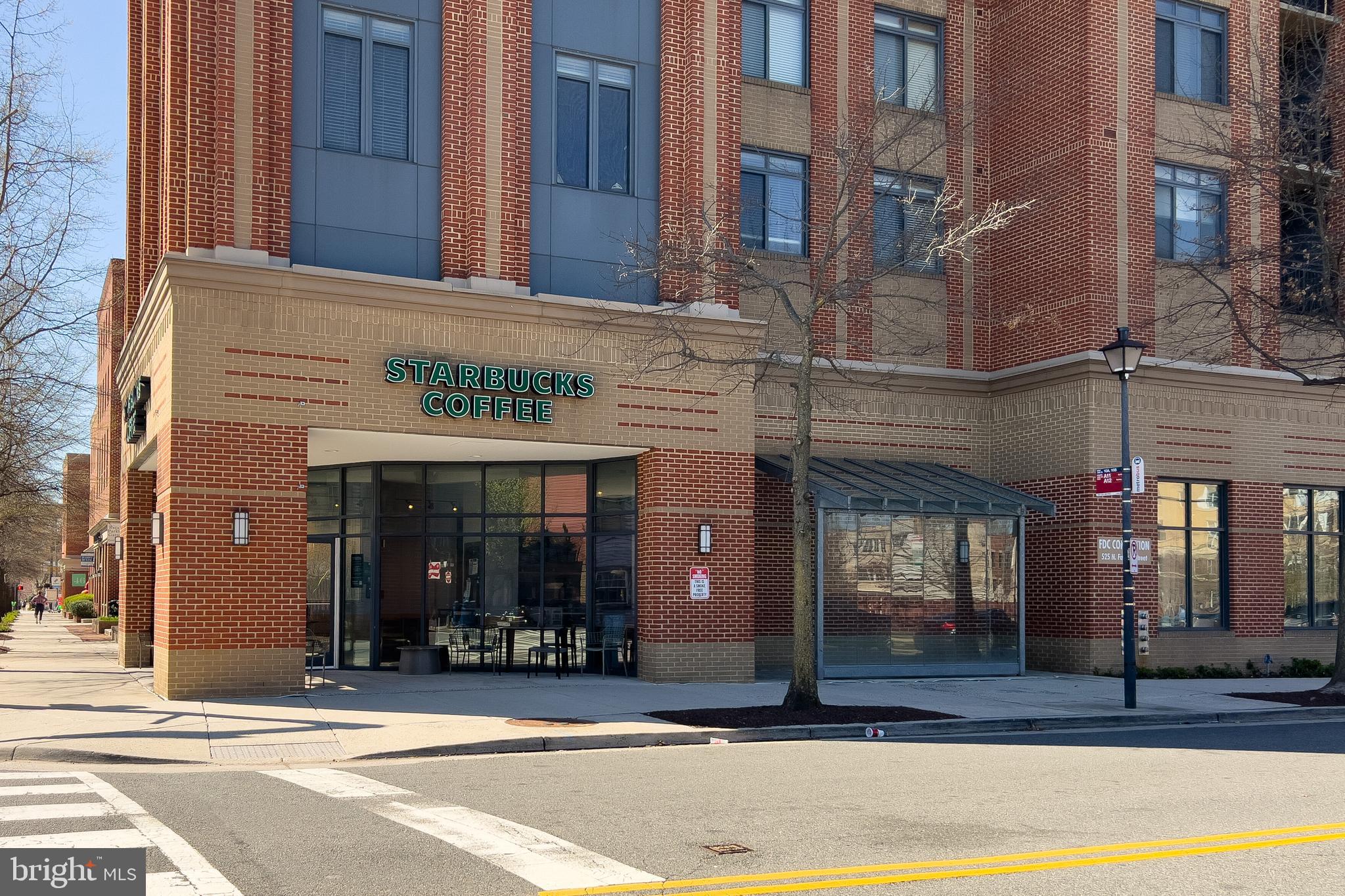 OLD TOWN ALEXANDRIA - Residential