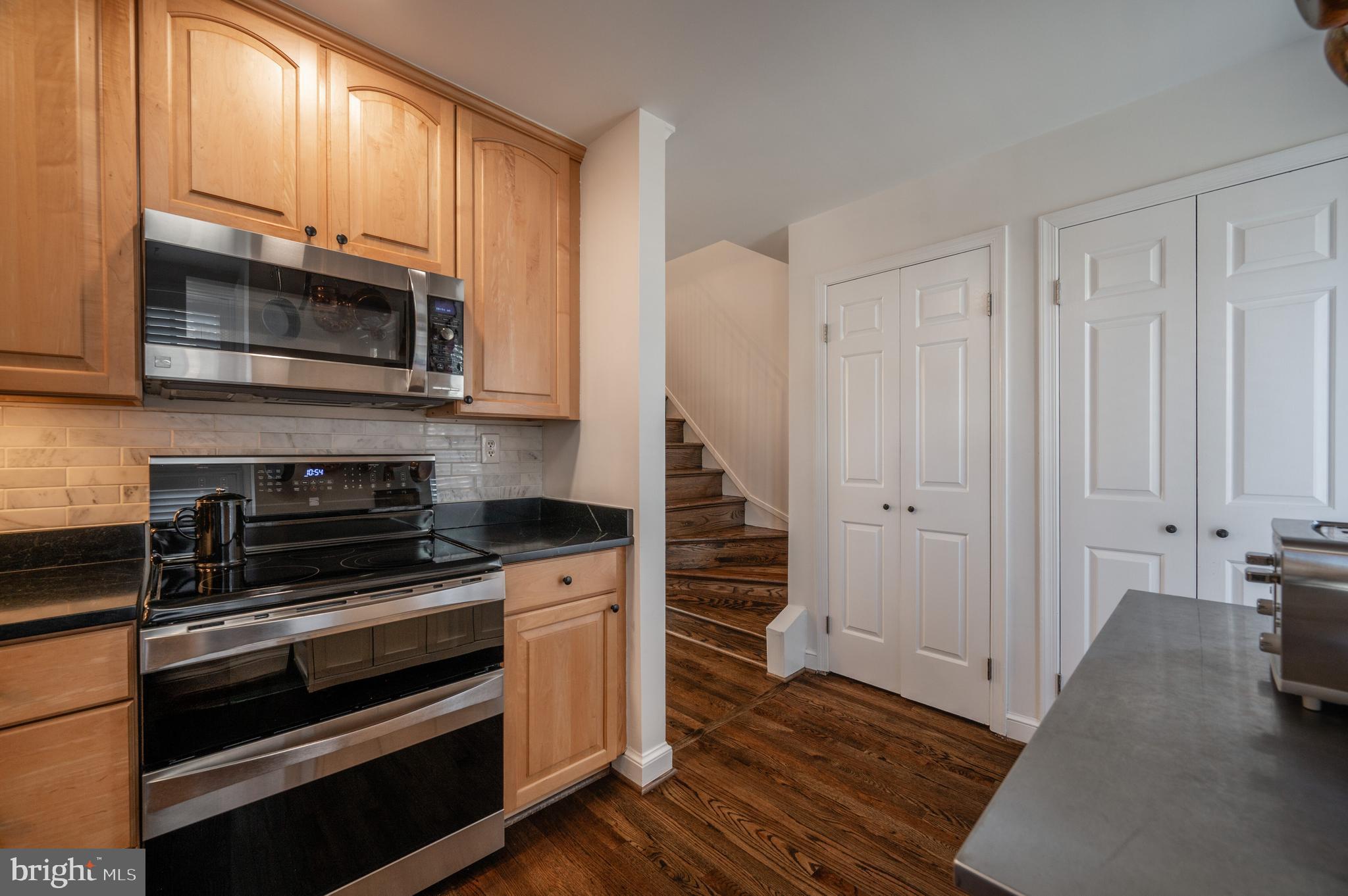 OLD TOWN ALEXANDRIA - Residential