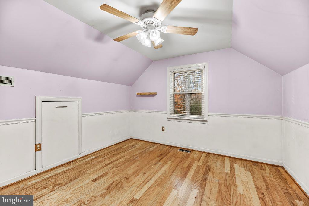 LANCASTER HILL - Residential