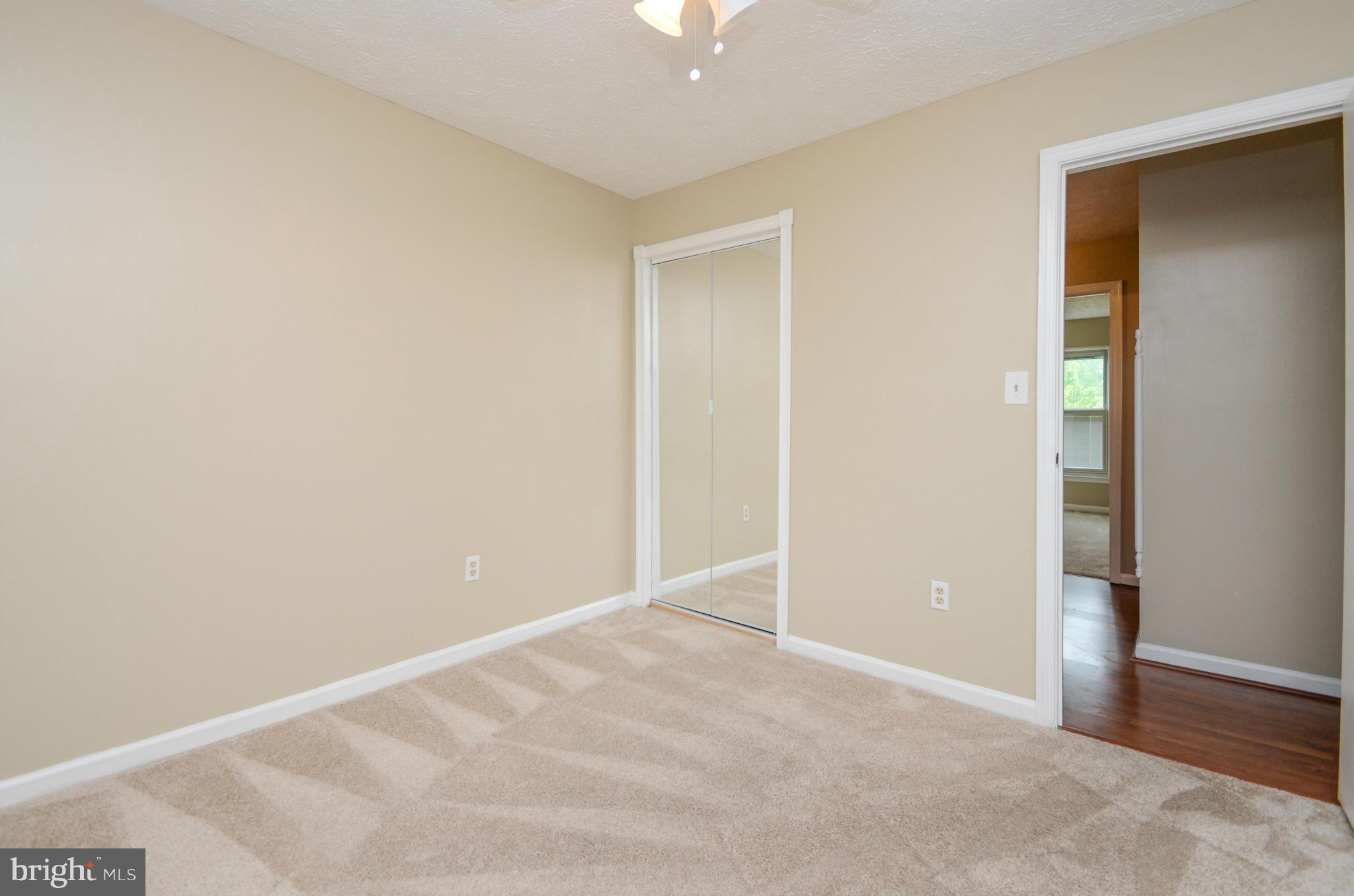 HARBOUR OAKS - Residential