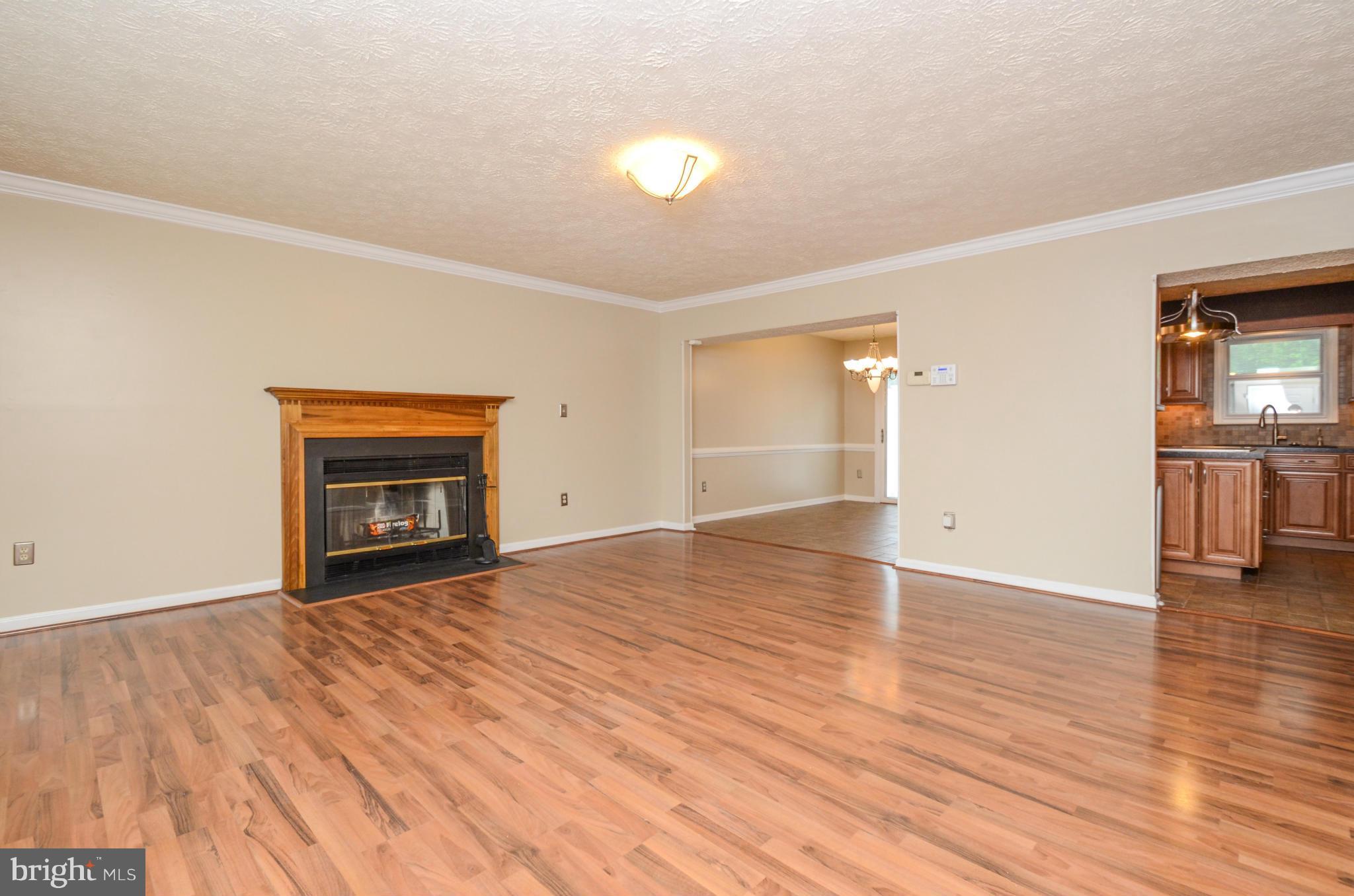 HARBOUR OAKS - Residential