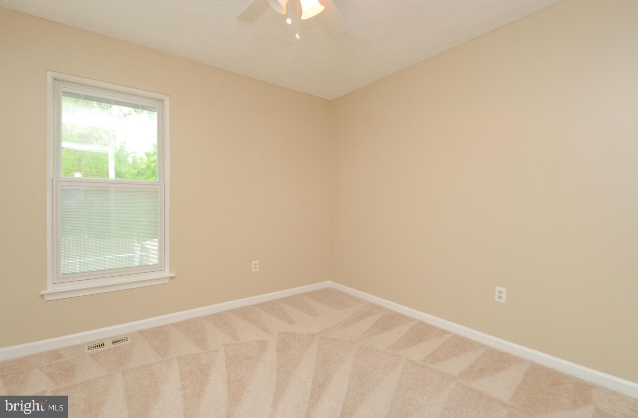 HARBOUR OAKS - Residential