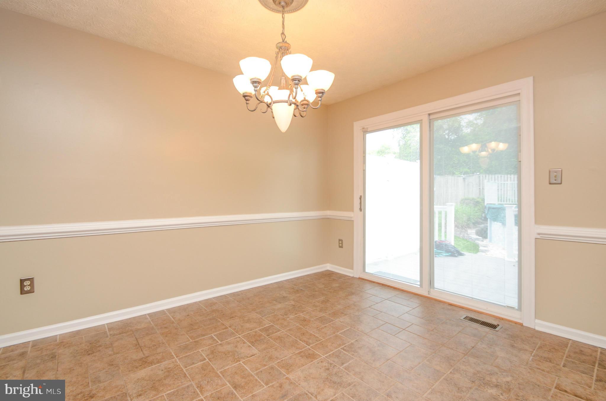 HARBOUR OAKS - Residential