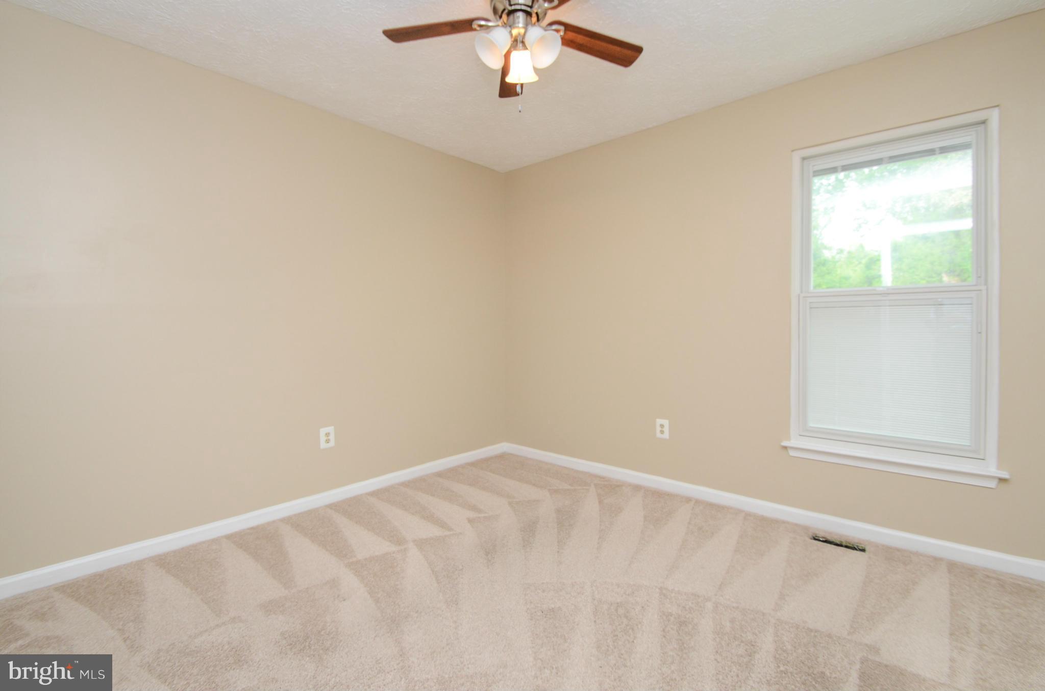 HARBOUR OAKS - Residential