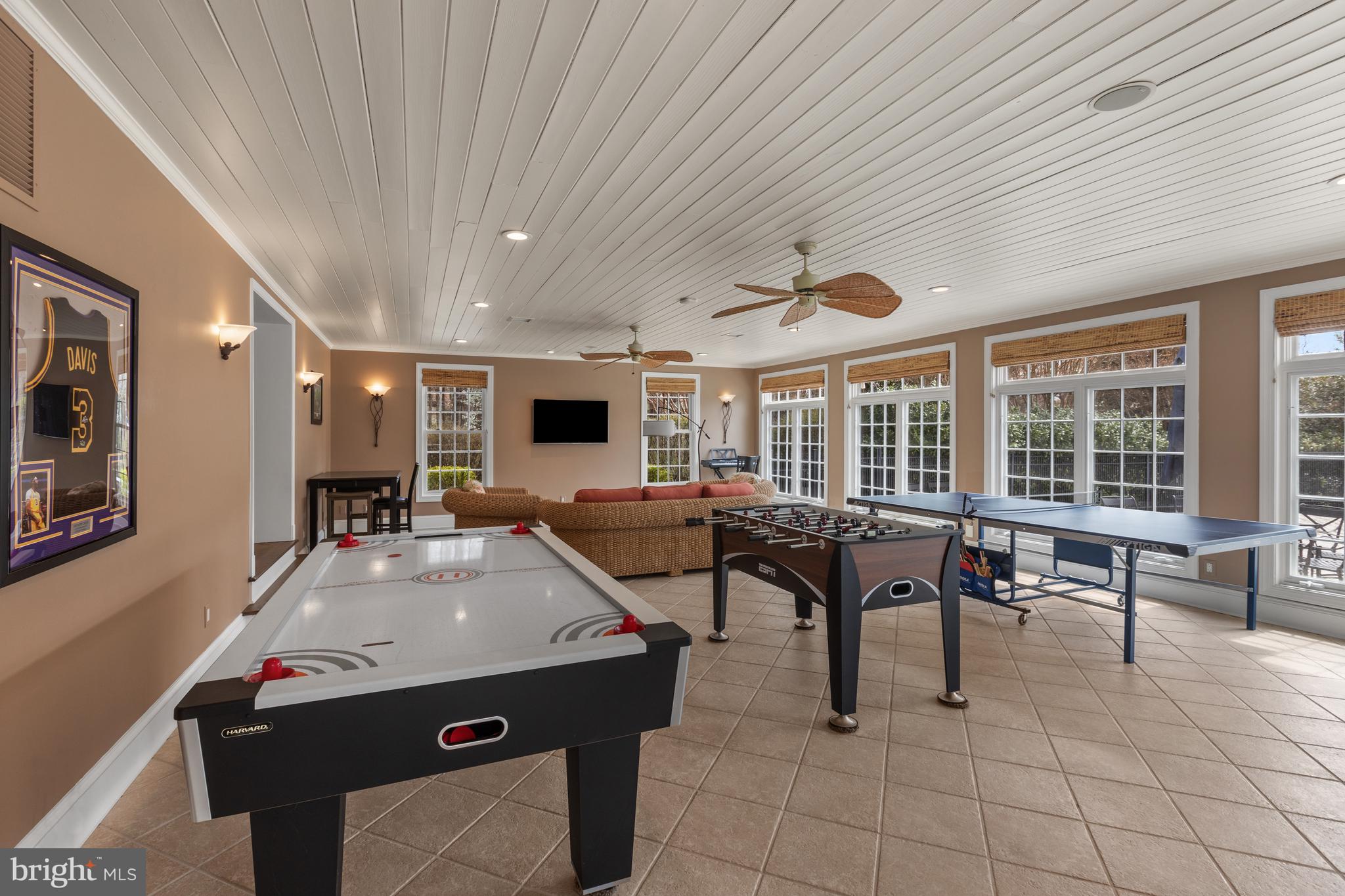 RUNDELAC FARM - Residential