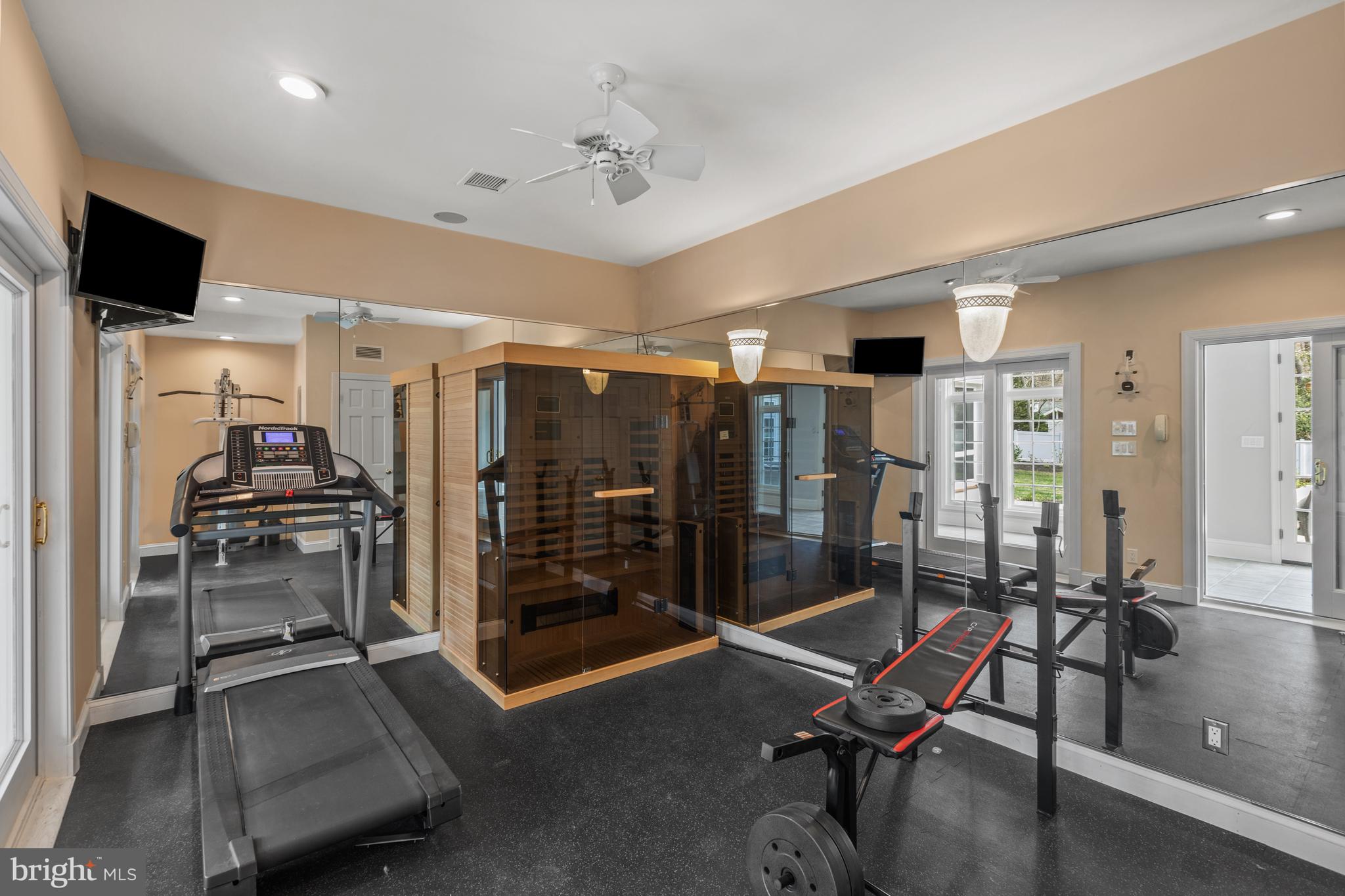 RUNDELAC FARM - Residential