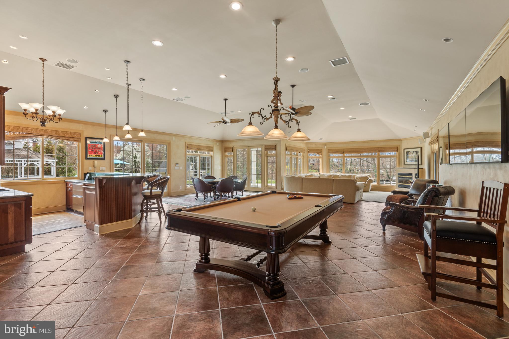 RUNDELAC FARM - Residential