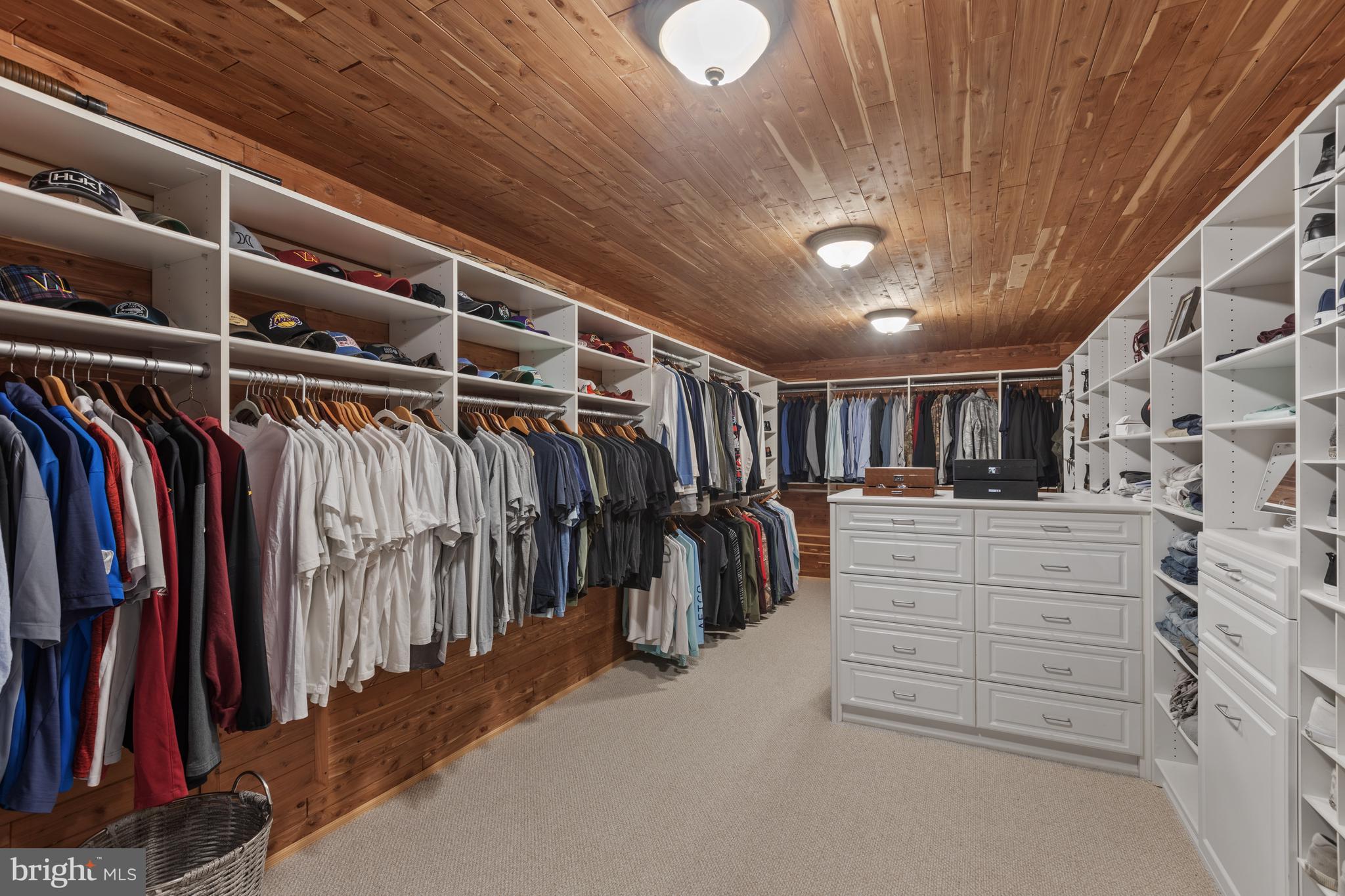 RUNDELAC FARM - Residential