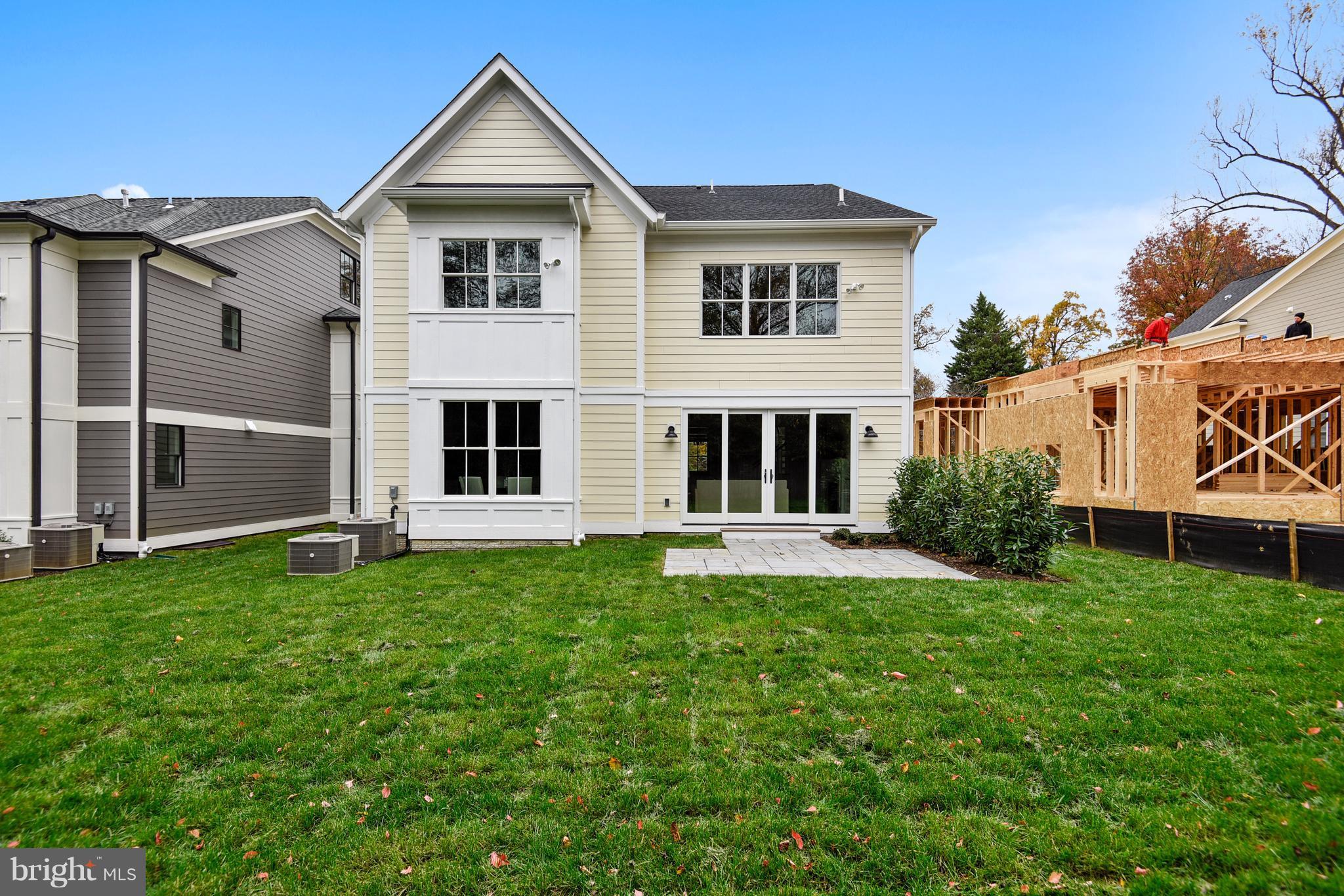 HUNTINGTON TERRACE - Residential