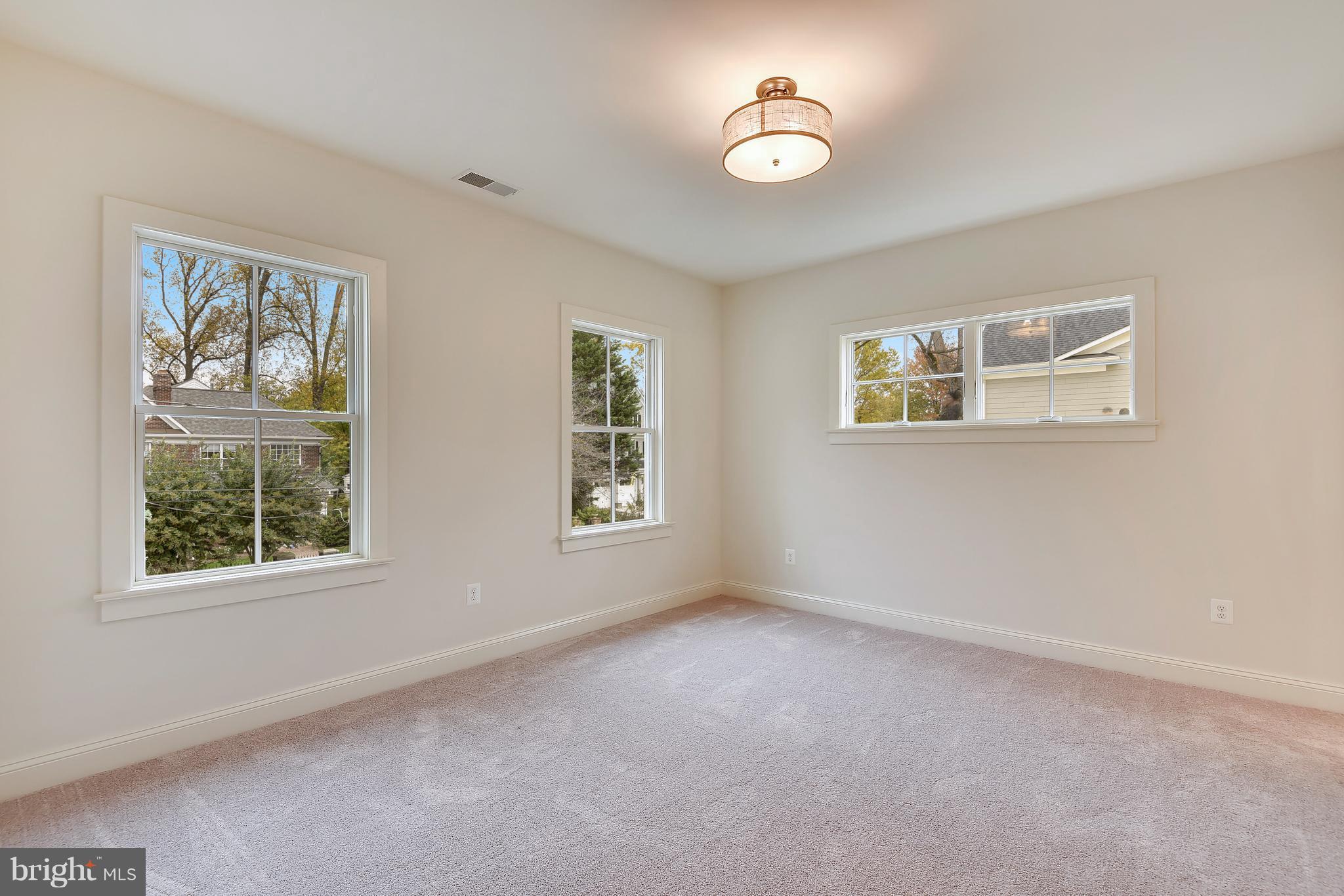 HUNTINGTON TERRACE - Residential