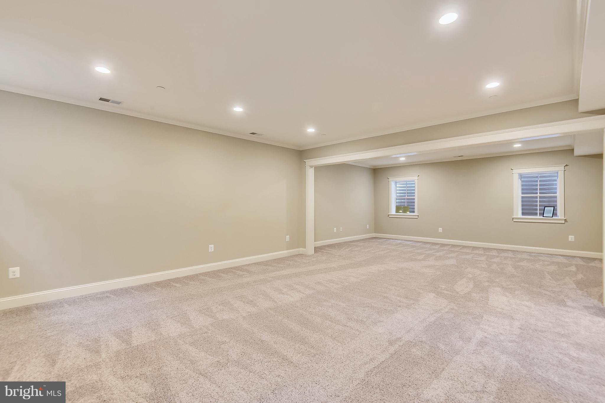 HUNTINGTON TERRACE - Residential