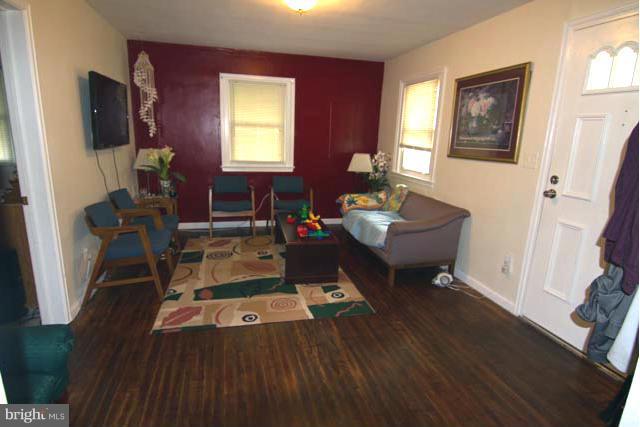 QUEENS CHAPEL MANOR - Residential