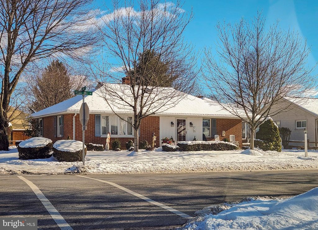 Photo of 501 Kissel Hill Road, Lititz, PA 17543 (MLS # PALA2045800)