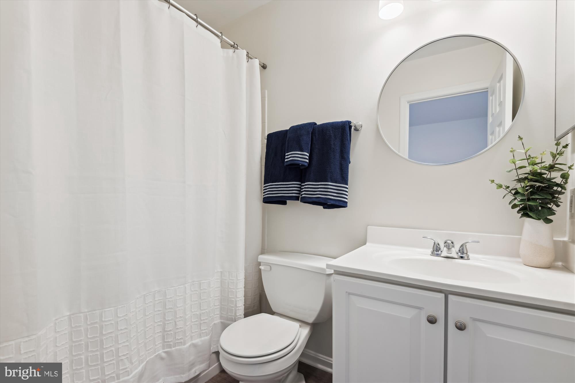 THE SANCTUARY - Residential