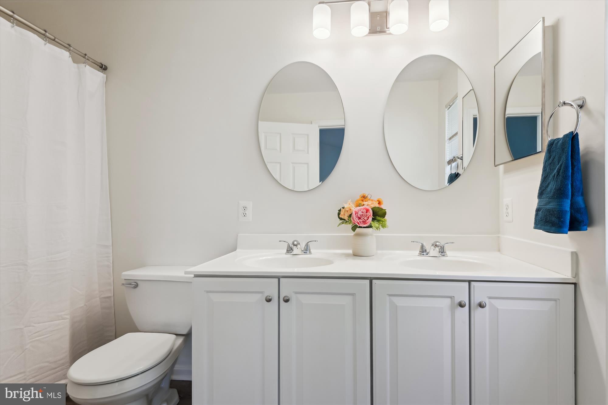 THE SANCTUARY - Residential