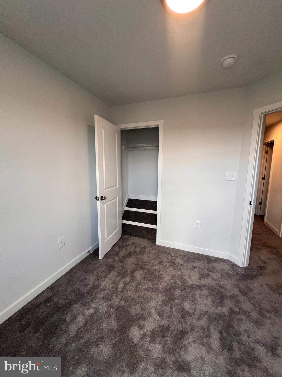 THE COMMUNITIES OF BURWELL - Residential Lease